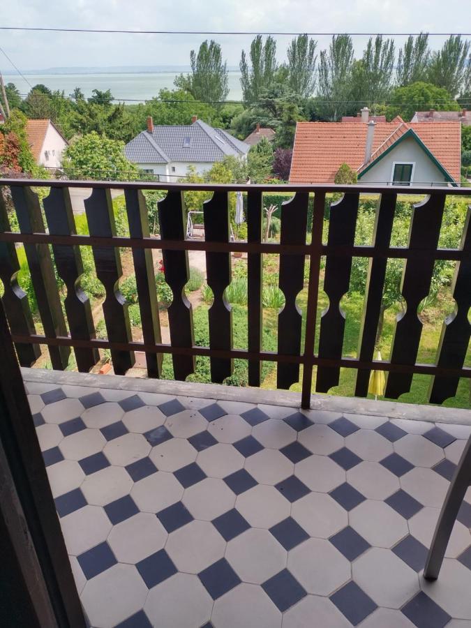 Ibolya Apartman Lejlighed Badacsony Eksteriør billede